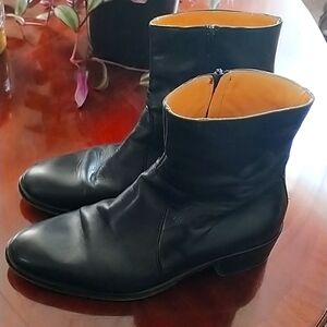 Leather Italian boots